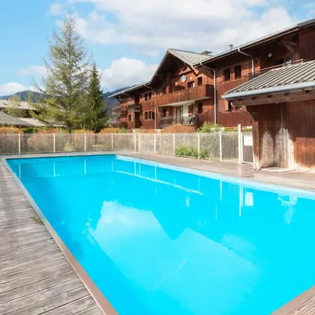 Les Fermes De Apartment *